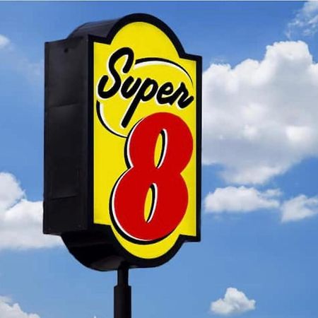 Super 8 By Wyndham Rockford South Hotel Exterior foto